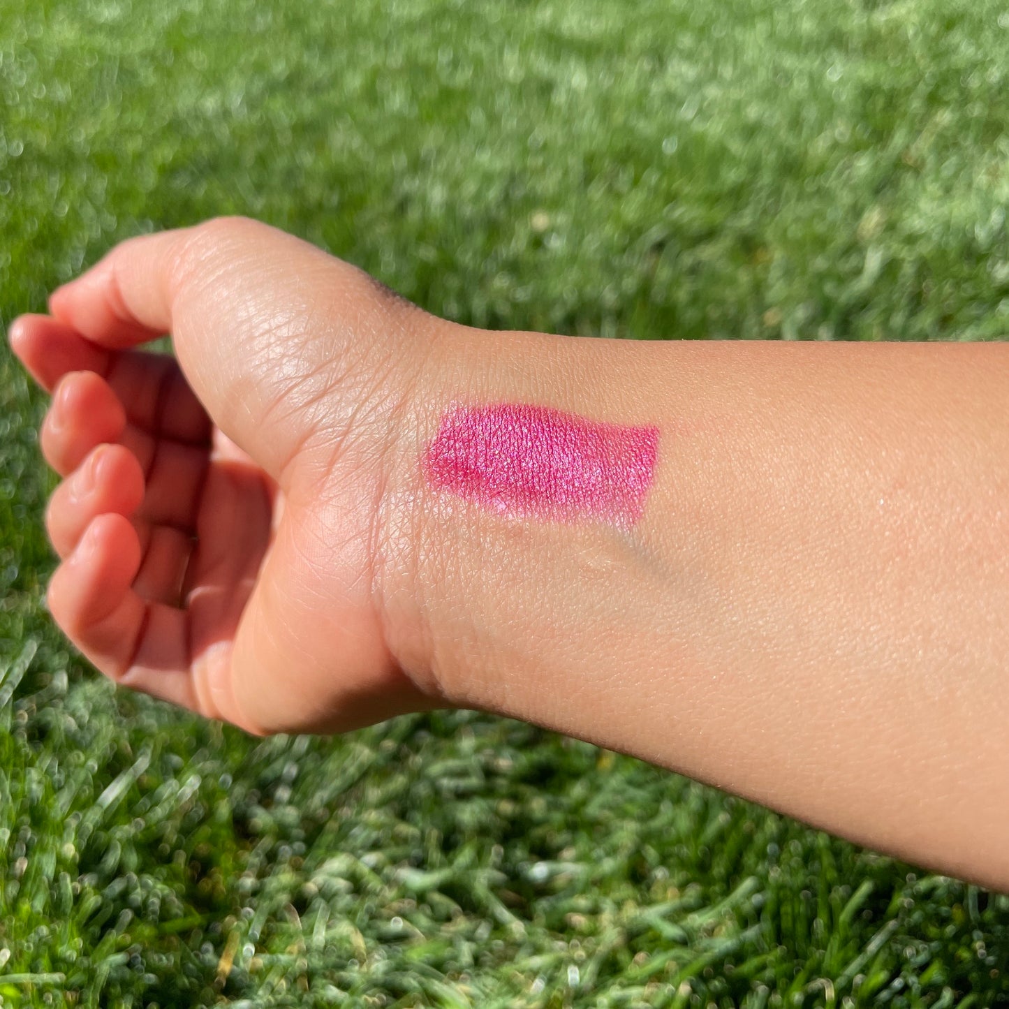 Axiology - Lip-to-Lid Balmie