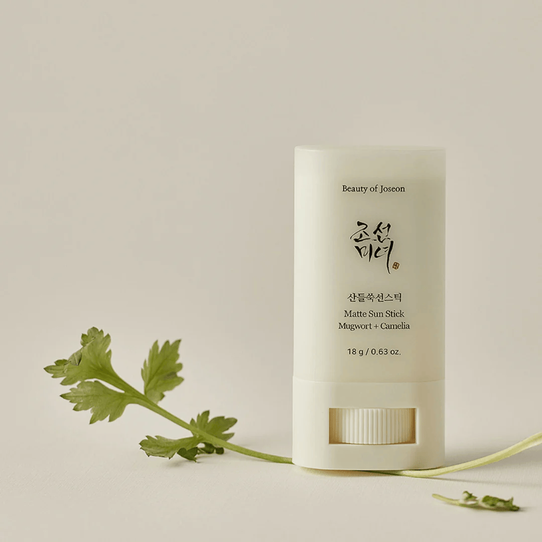 Matte Sun Stick: Mugwort + Camelia SPF50+ PA++++ (18g)