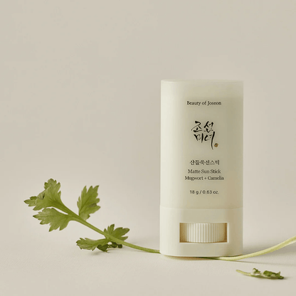 Matte Sun Stick: Mugwort + Camelia SPF50+ PA++++ (18g)