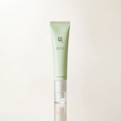 Light On Serum: Centella + Vita C (30ml)